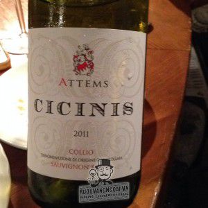 Rượu vang Attems Cicinis Collio bn3