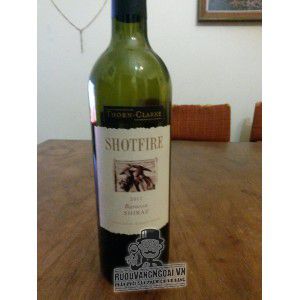 Rượu vang Shotfire Thorn Clarke Shiraz hảo hạng bn3